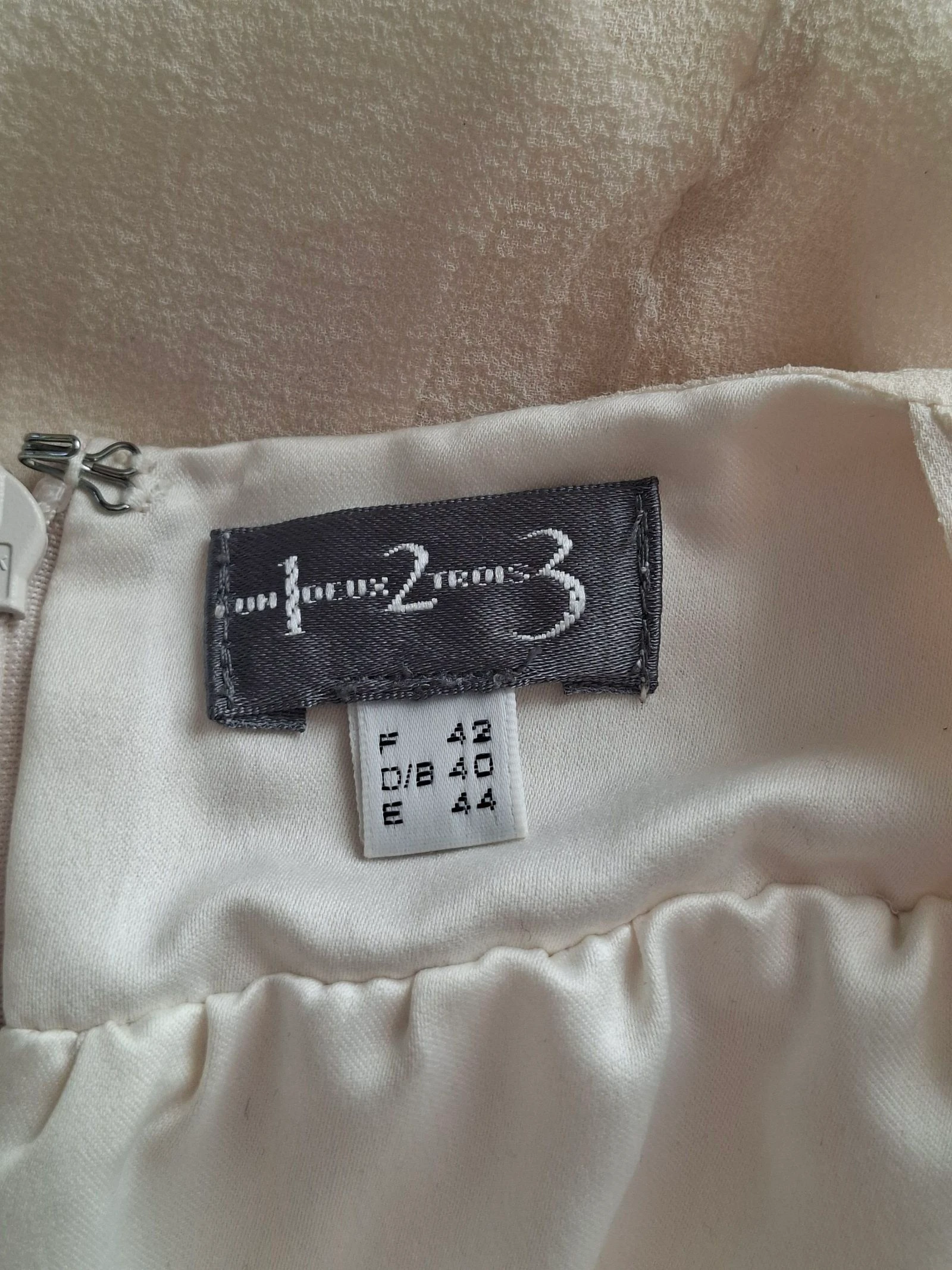 Lange jurk 1.2.3 Paris maat 42 beige nude voor ceremonie bruiloft avond met parels en glitter – photo 9